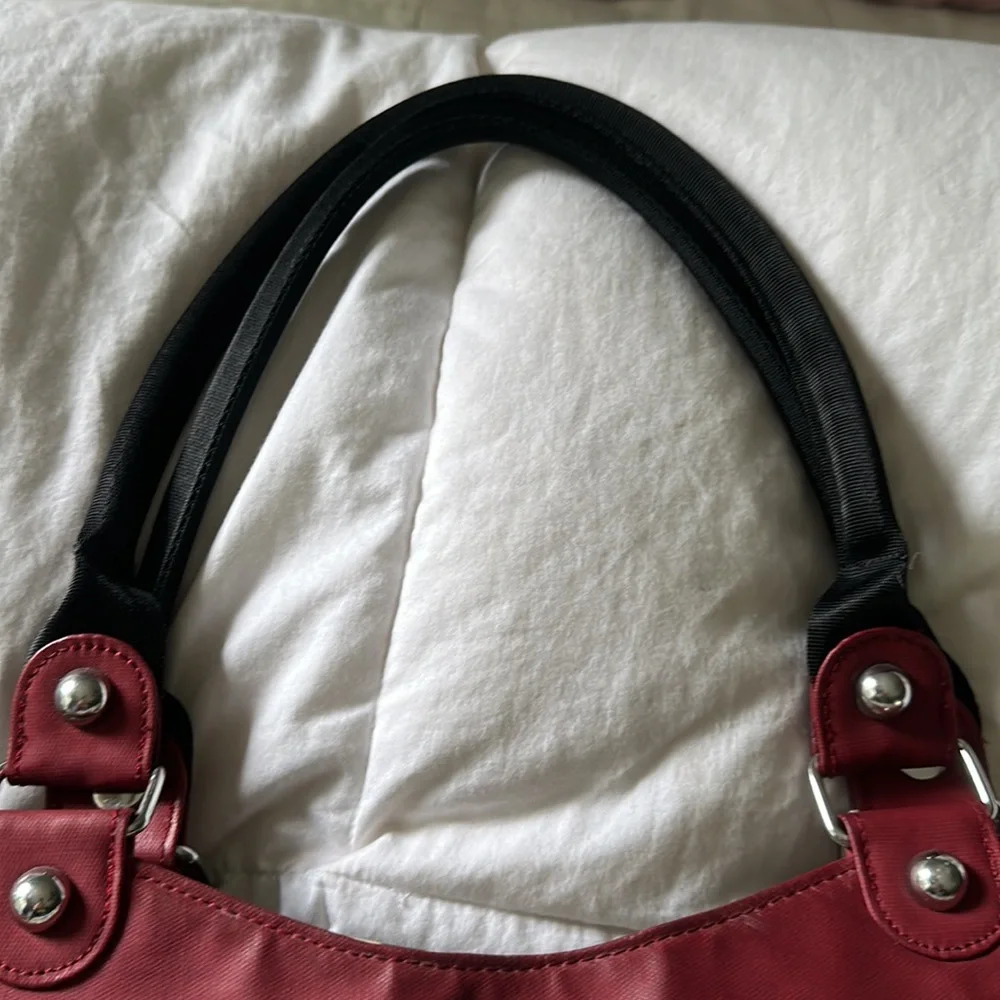 Petunia Pickle Bottom tote/diaper/mommy bag with front pockets, two back pockets